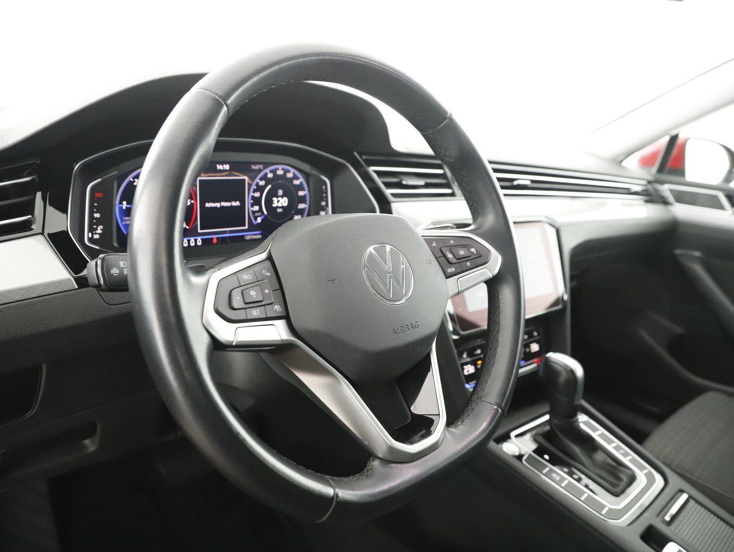 VW Passat Variant Business TDI DSG | Bild 6 von 18