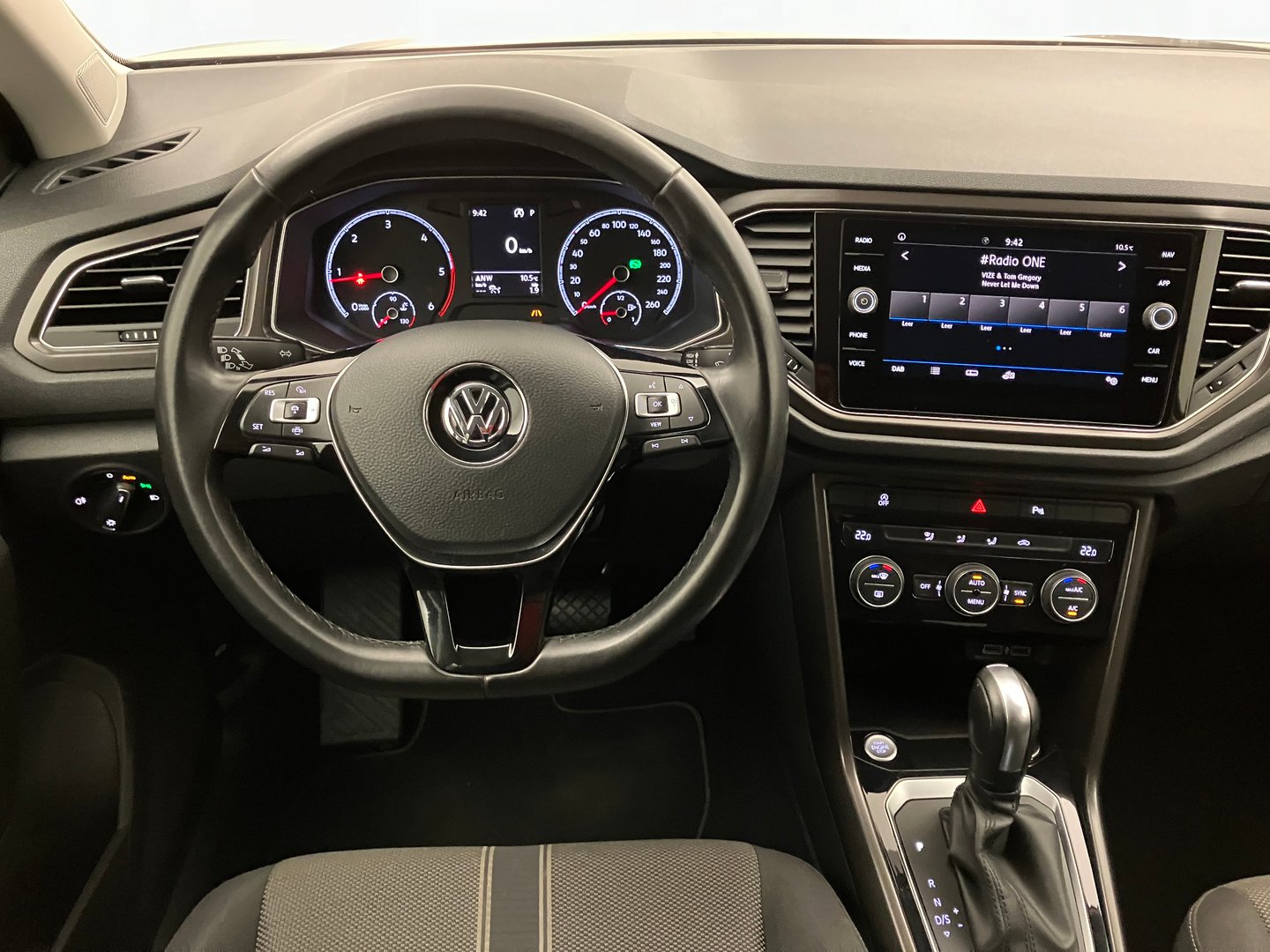 VW T-Roc 2,0 TDI SCR Design DSG | Bild 11 von 26