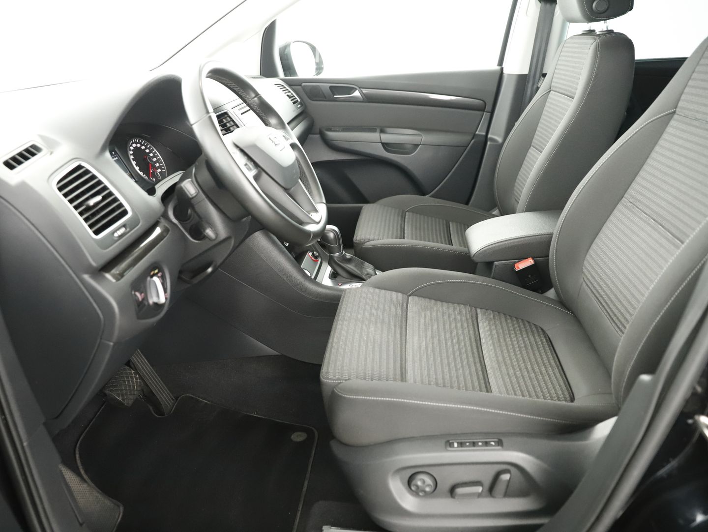 SEAT Alhambra Xcellence TDI DSG | Bild 11 von 30