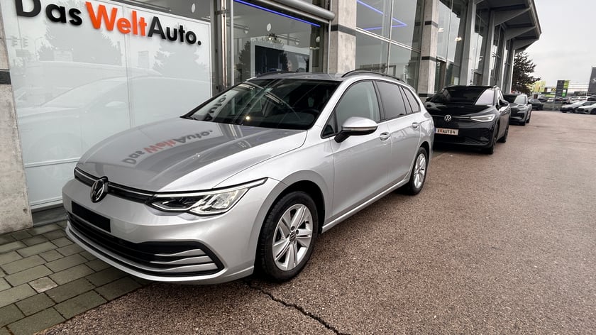 VW Golf Variant Life TDI