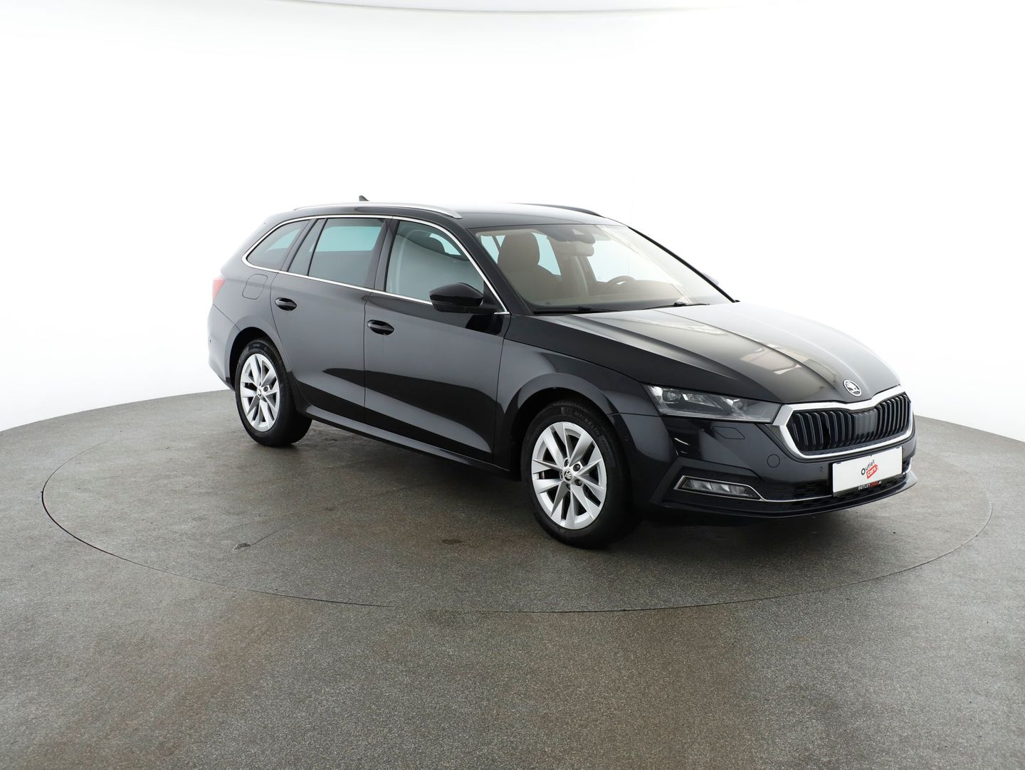 Škoda OCTAVIA Combi Premium TDI DSG | Bild 7 von 27