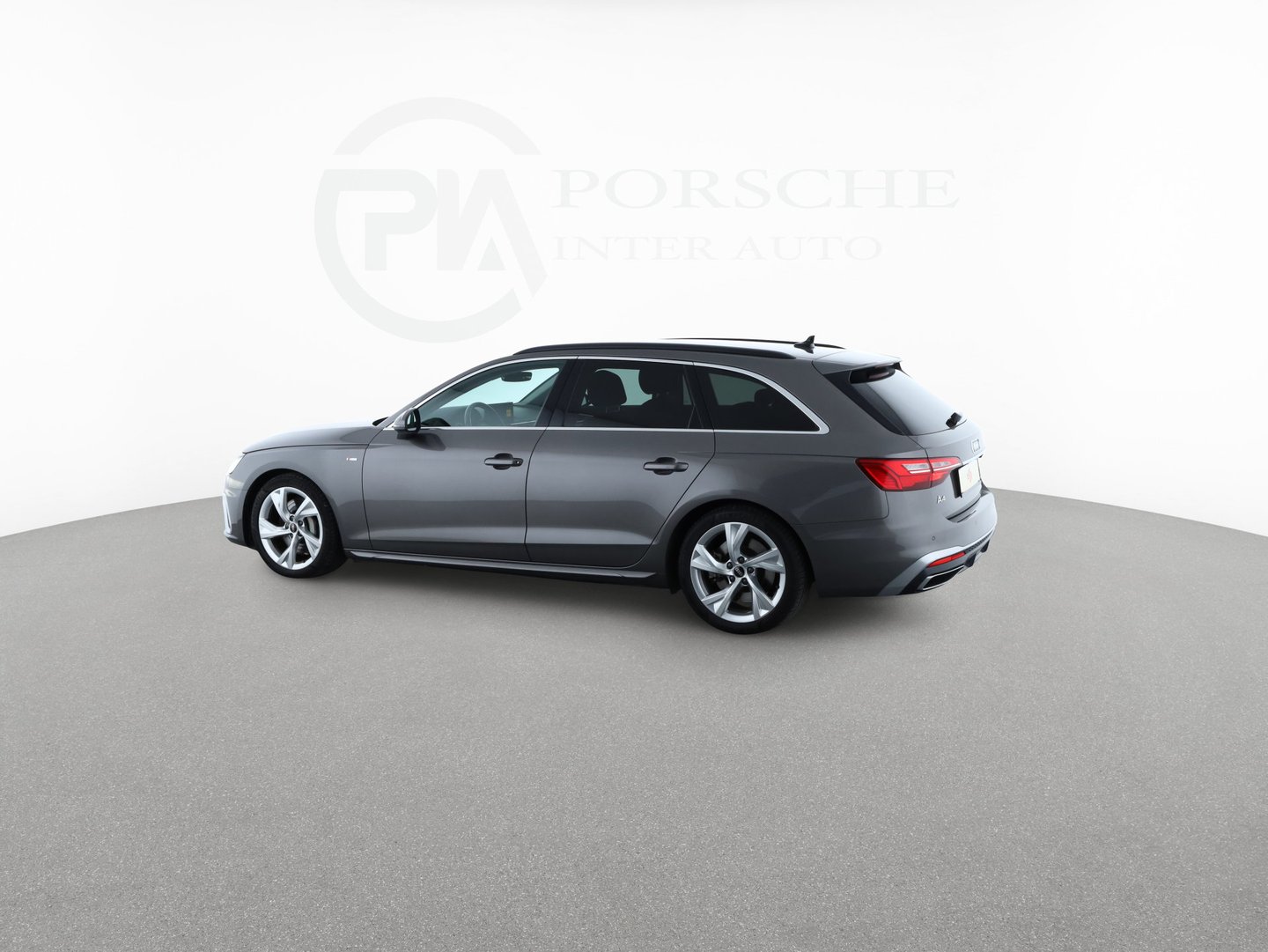 Audi A4 Avant 50 TDI quattro S line | Bild 2 von 18