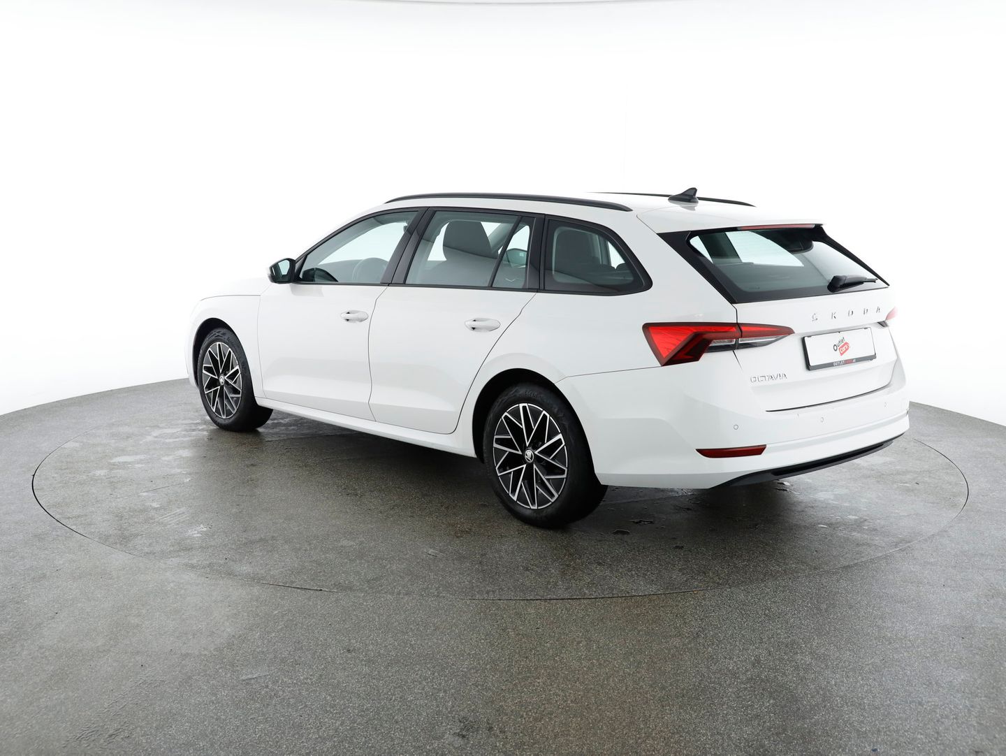 Škoda Octavia Combi 2,0 TDI Business DSG | Bild 3 von 26