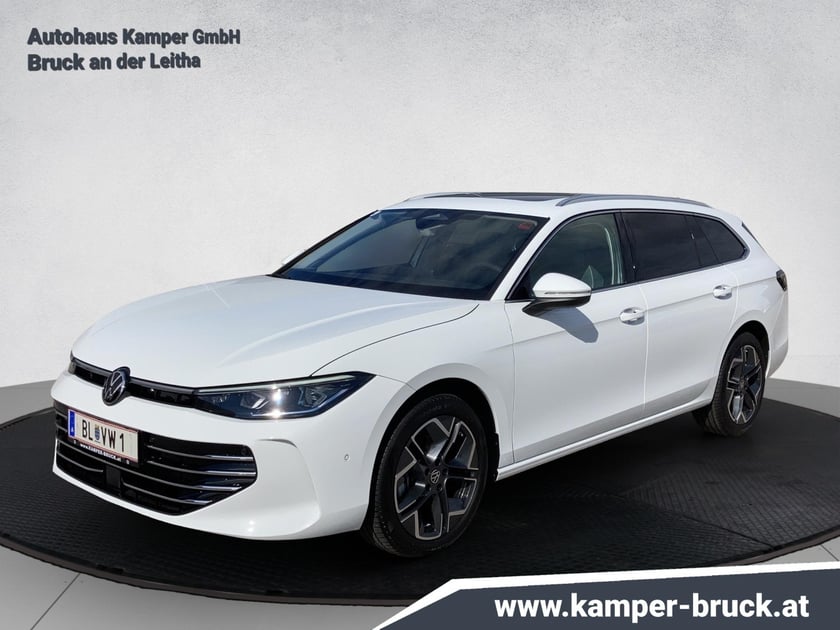 VW Passat Variant Elegance eTSI DSG
