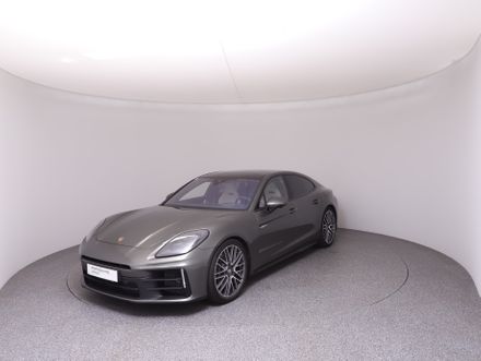 Porsche Panamera 4 E-Hybrid