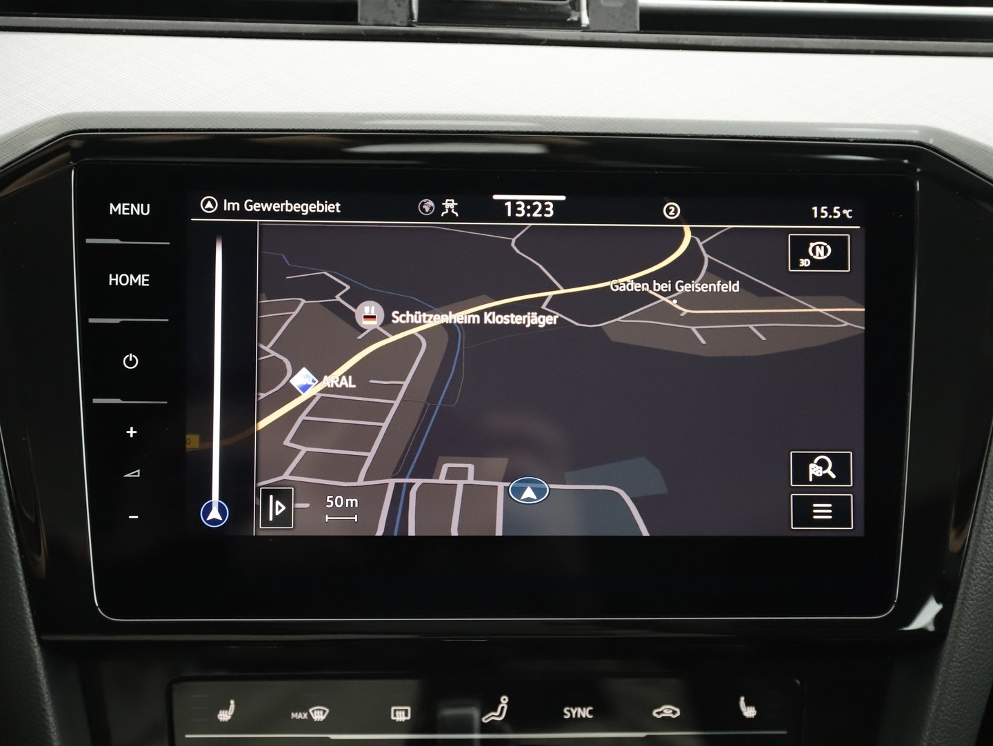 VW Passat Variant Business TDI DSG | Bild 20 von 28
