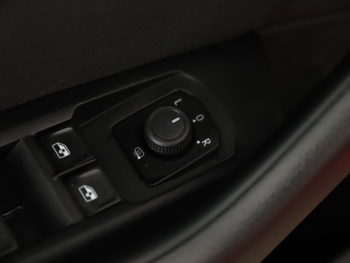 VW Passat Variant Business TDI DSG | Bild 11 von 28