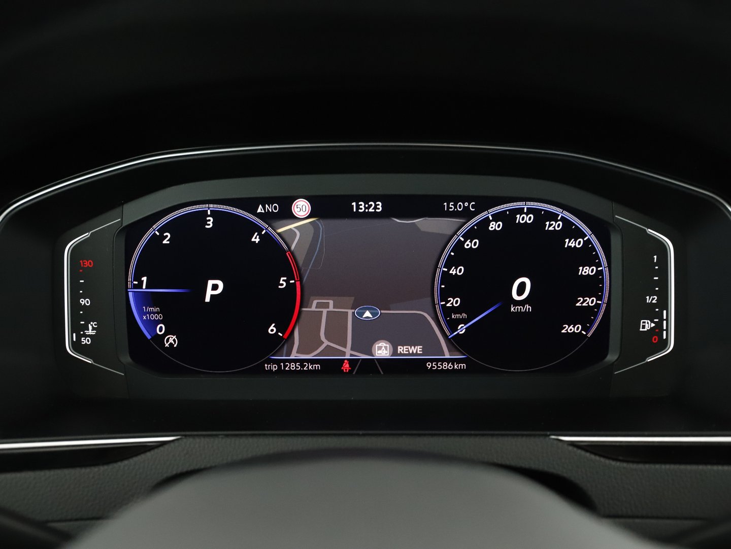 VW Passat Variant Business TDI DSG | Bild 16 von 28