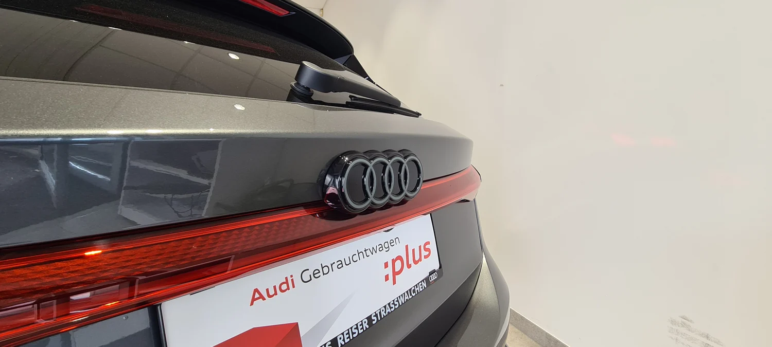 Bild eines Audi S6 Avant e-tron