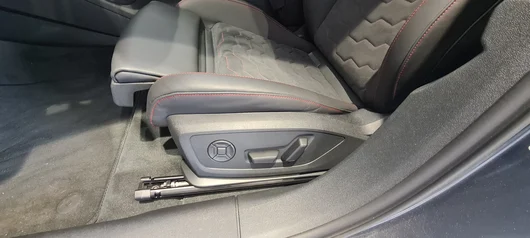 Bild eines Audi S6 Avant e-tron