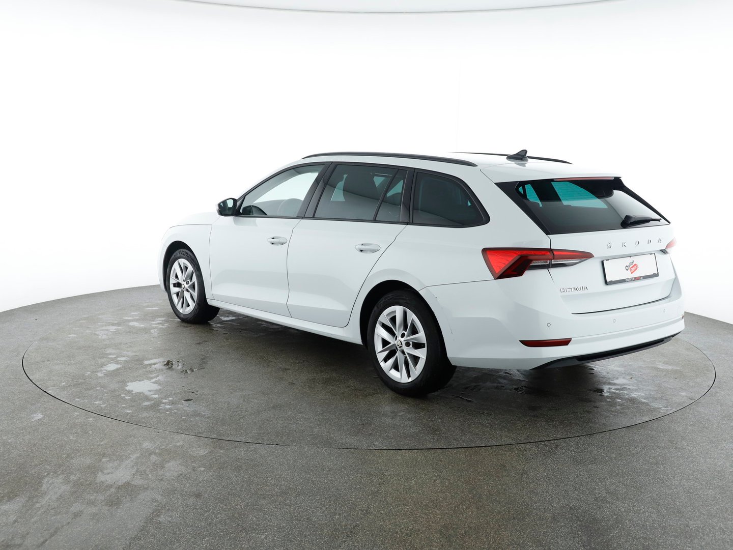 Škoda OCTAVIA Combi Ambition TDI | Bild 3 von 26