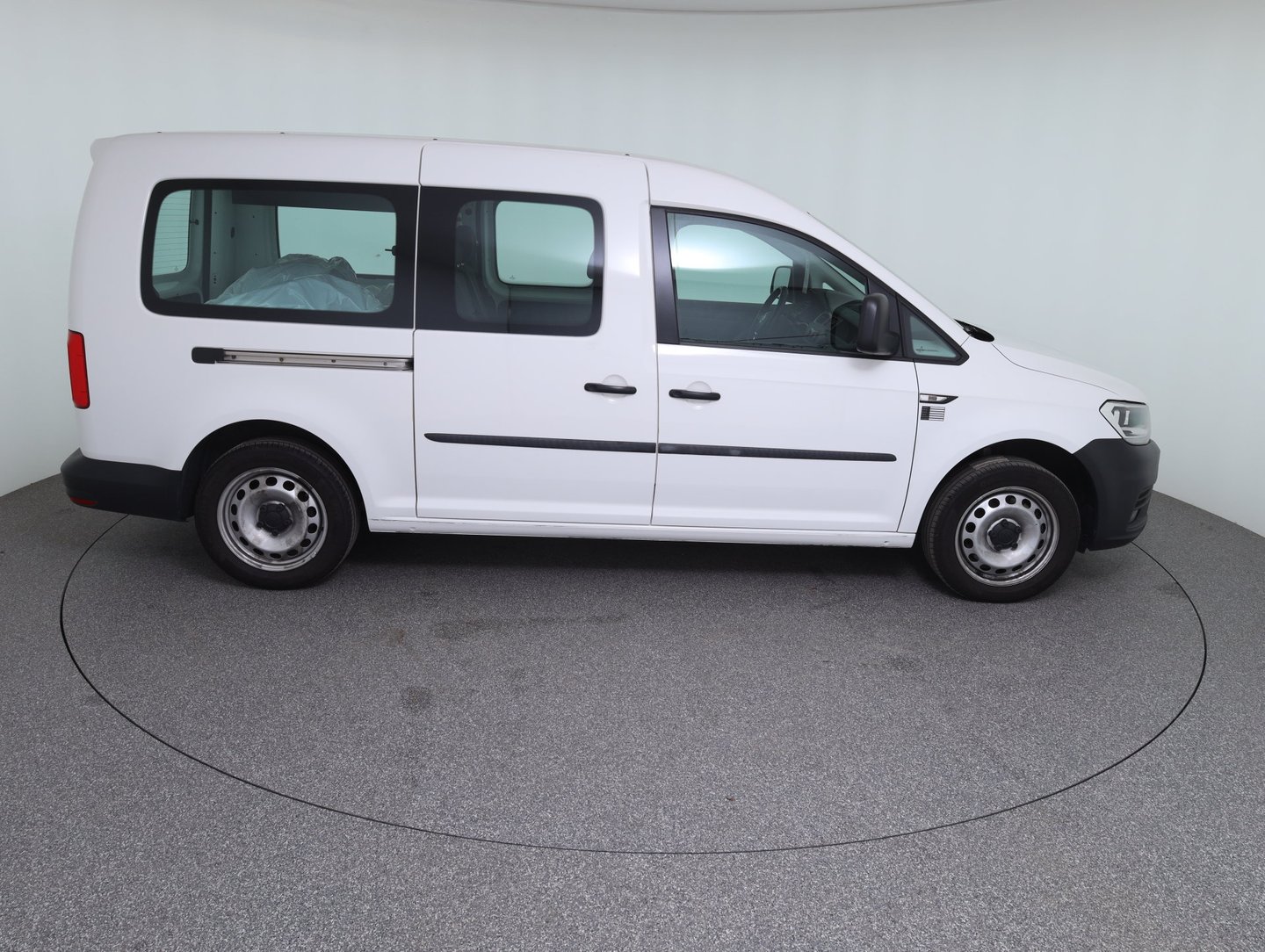 VW Caddy Maxi Kombi TDI | Bild 4 von 14