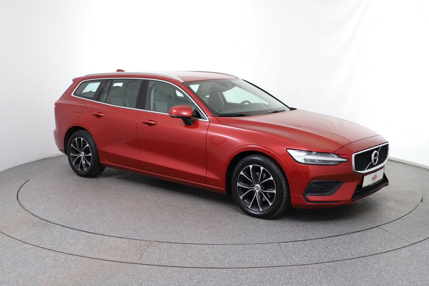 Volvo V60 D3 Momentum Pro Geartronic | Bild 7 von 23