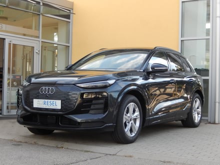 Audi Q6 e-tron quattro business