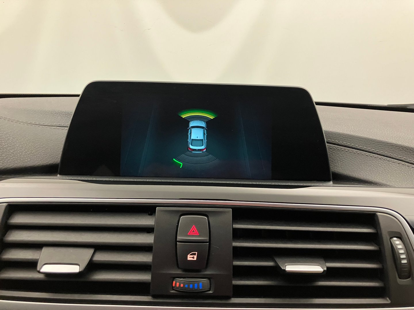 BMW 418d Gran Coupe Aut. | Bild 19 von 29