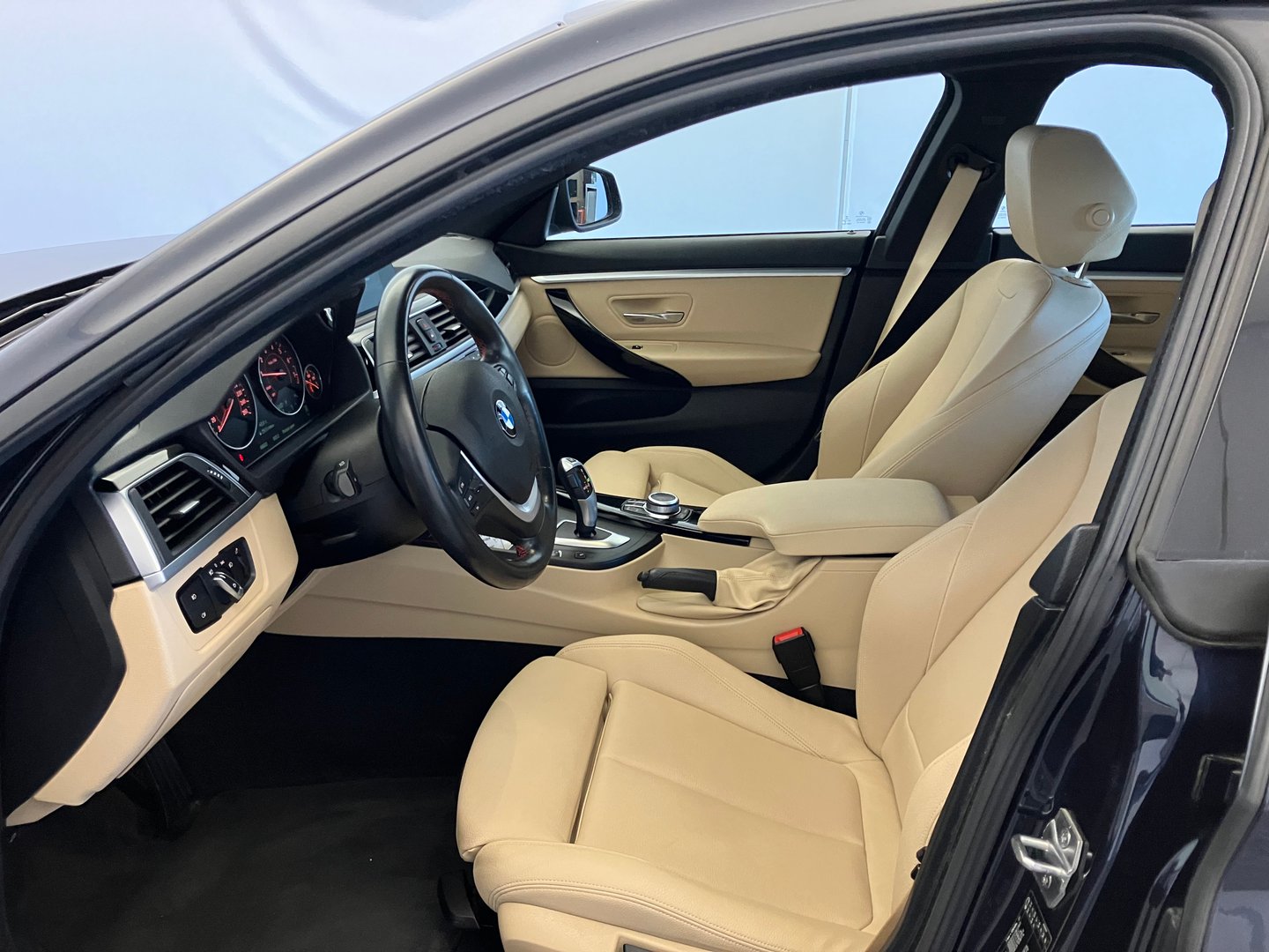BMW 418d Gran Coupe Aut. | Bild 11 von 29