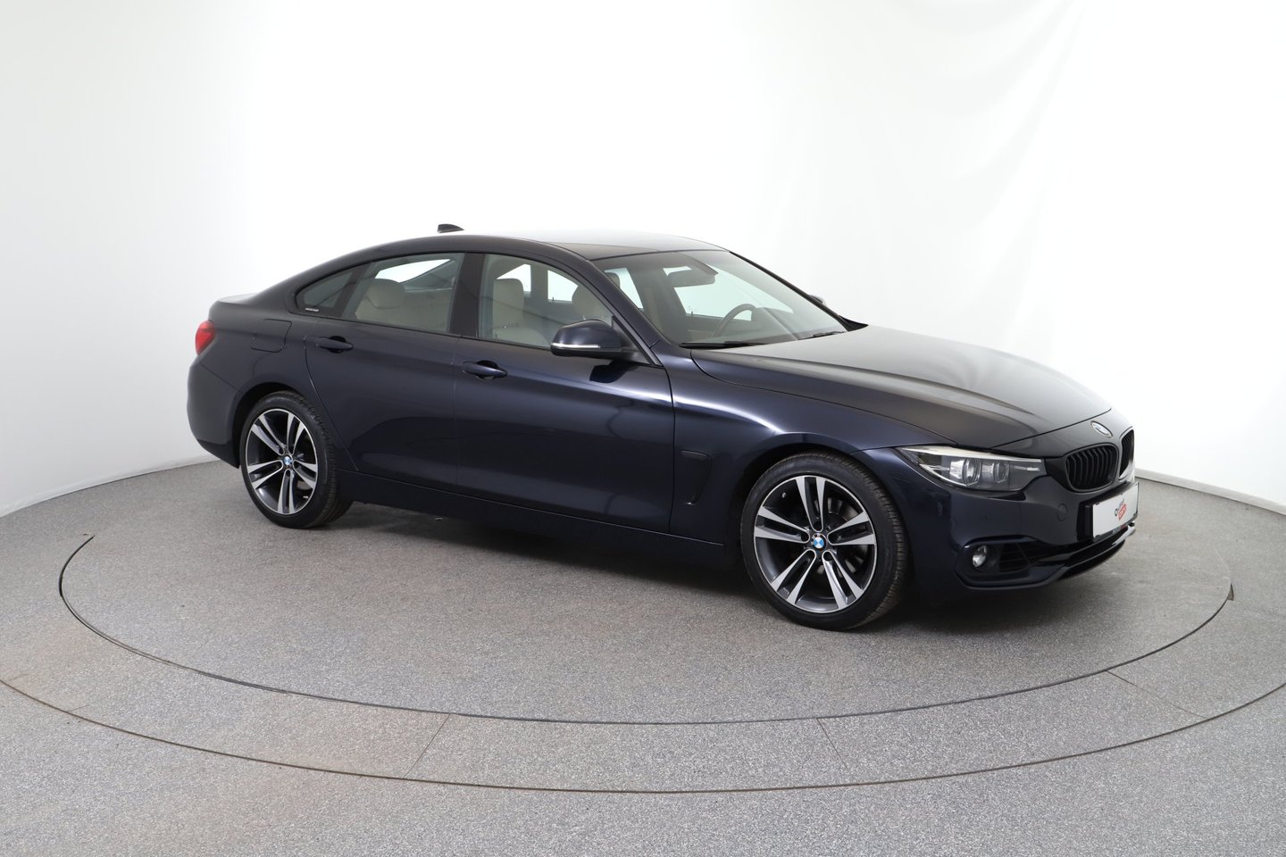 BMW 420i Coupe Advantage Aut. | Bild 7 von 29