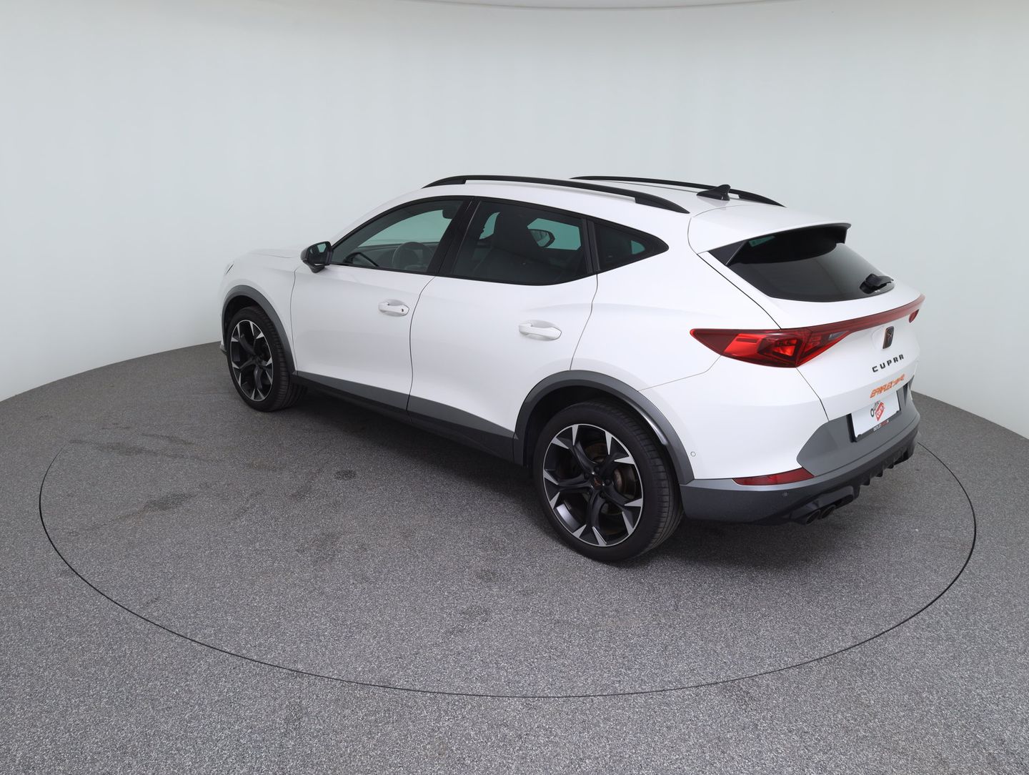 CUPRA Formentor VZ 2.0 TSI 310 PS DSG 4Drive | Bild 7 von 14