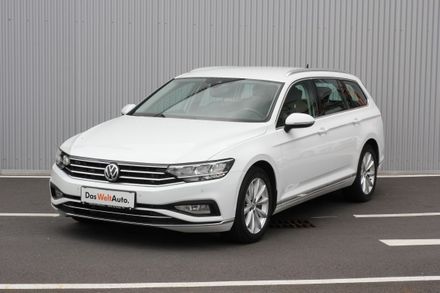 VW Passat Var. Elegance TDI SCR 4MOTION DSG