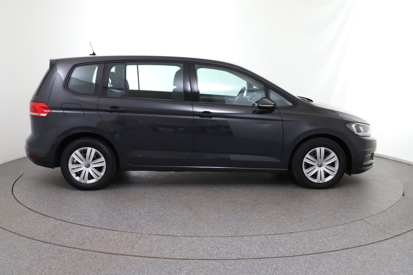 VW Touran TDI | Bild 6 von 24