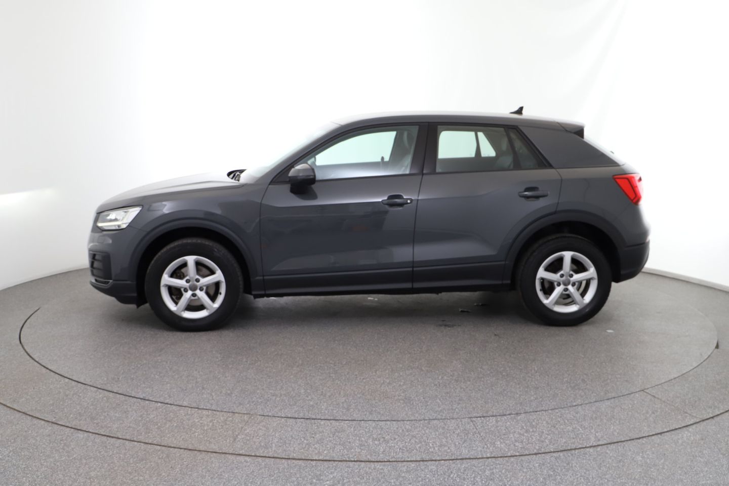 Audi Q2 30 TDI | Bild 2 von 29