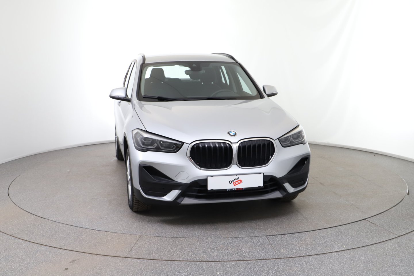 BMW X1 sDrive16d | Bild 8 von 29