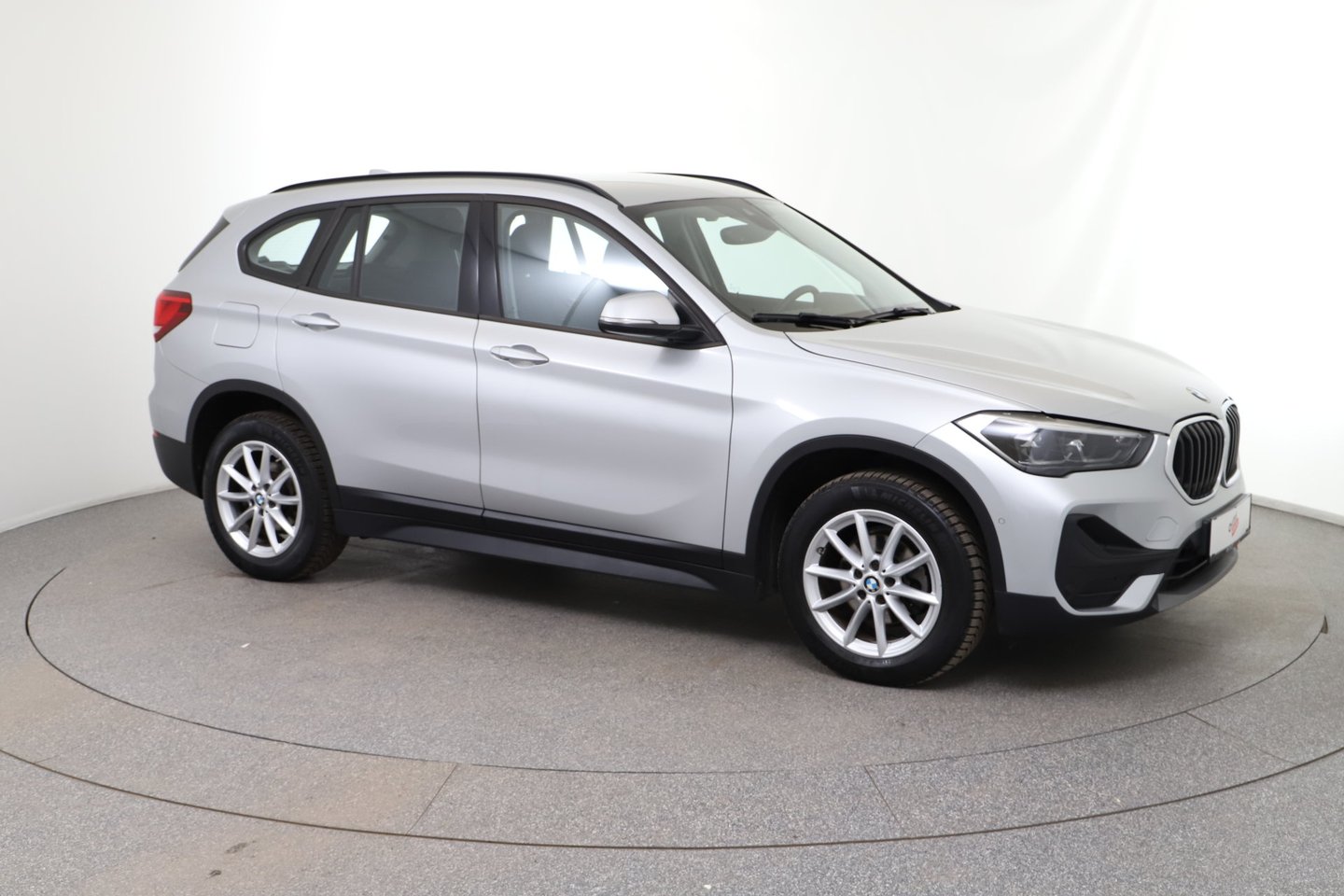 BMW X1 sDrive16d | Bild 7 von 29