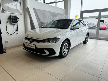 VW Polo Life TSI