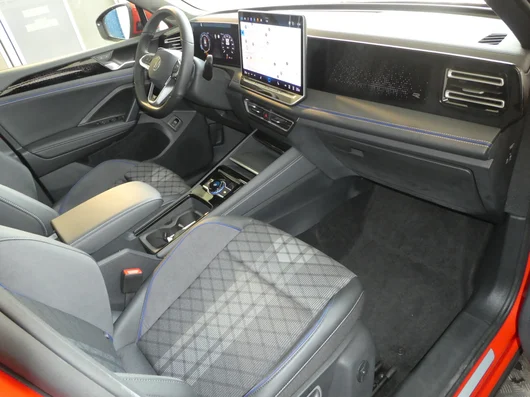 Bild eines VW Tiguan R-Line eTSI DSG