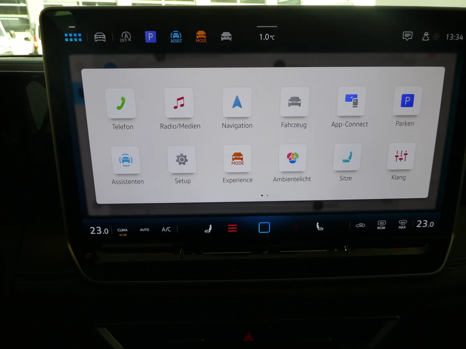 Bild eines VW Tiguan R-Line eTSI DSG