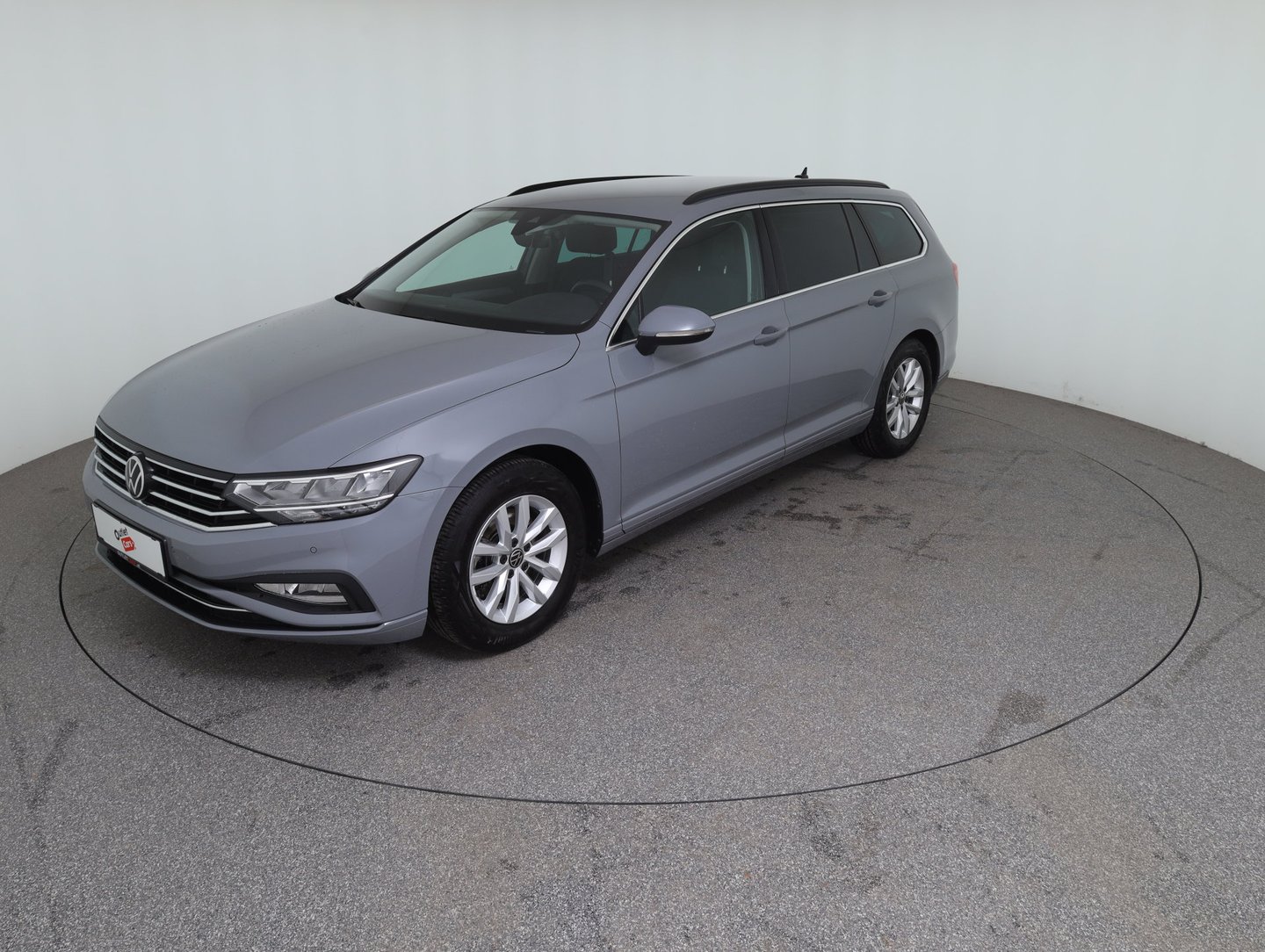 VW Passat Variant Business TDI DSG | Bild 1 von 24