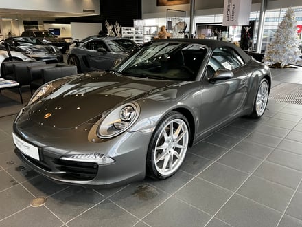 Porsche 911 Carrera Cabrio (991)