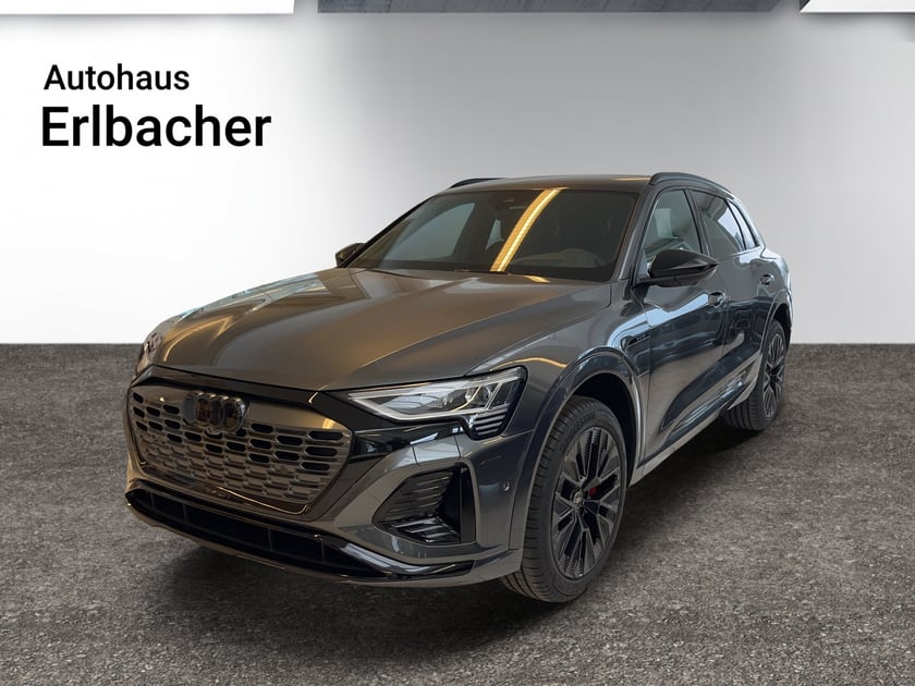 Audi Q8 55 e-tron quattro S line