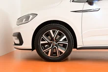 Thumbnail-Foto von Fahrzeug