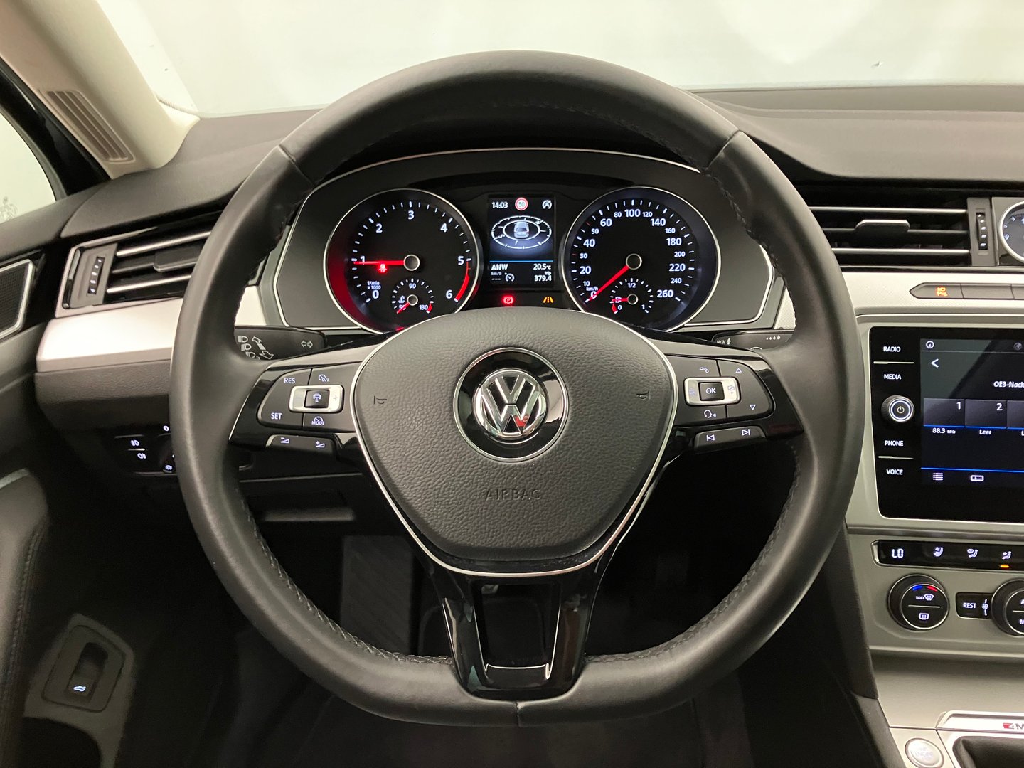 VW Passat Trendline TDI | Bild 12 von 30