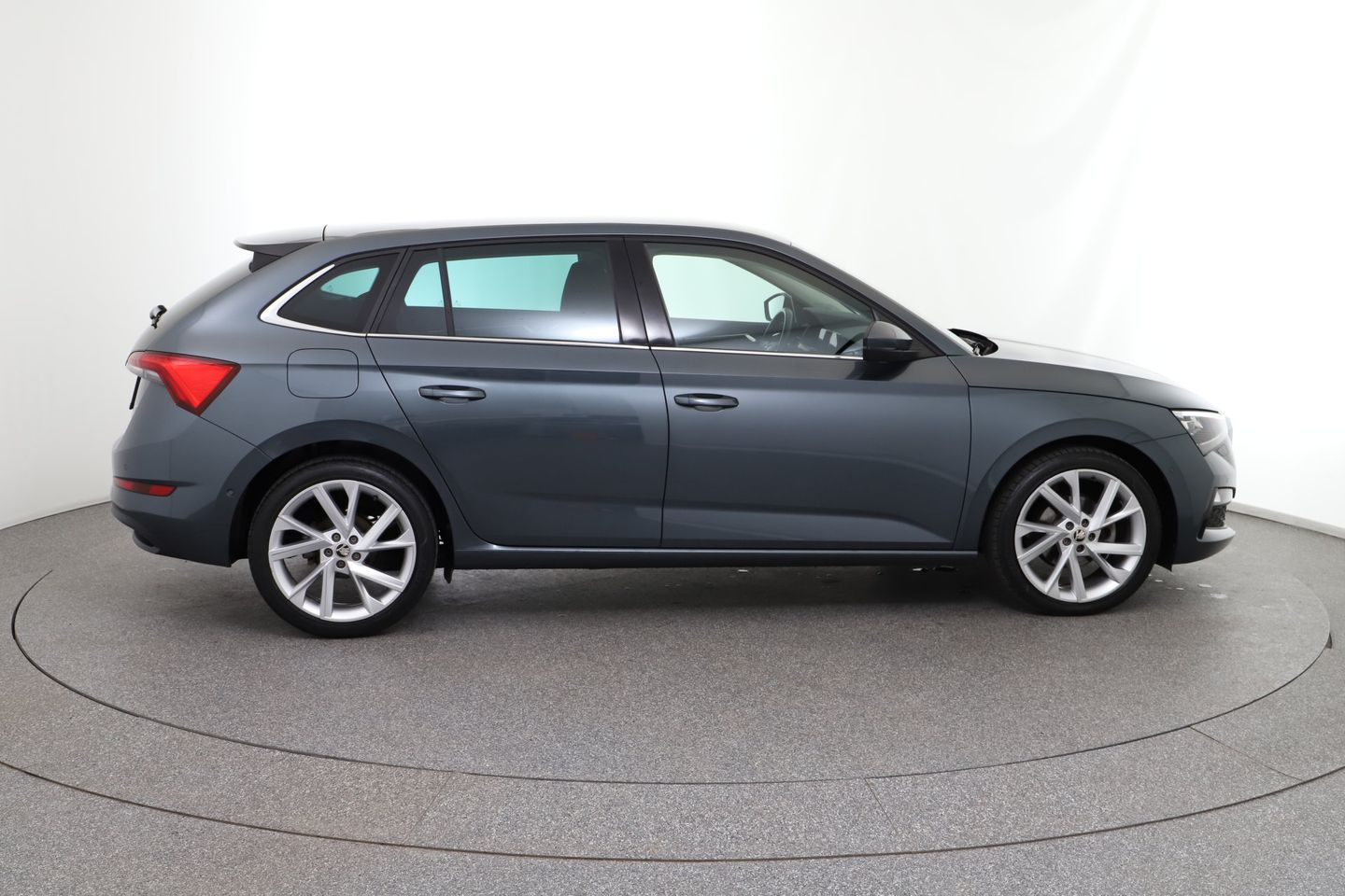 Škoda Scala 1,6 TDI Style | Bild 6 von 28