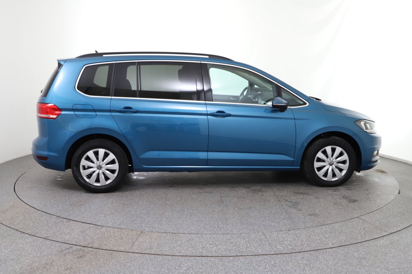 VW Touran Comfortline TSI DSG | Bild 6 von 28