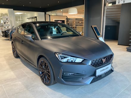 CUPRA Leon TRIBE VZ eHYBRID 180/245