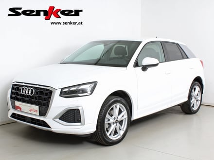 Audi Q2 35 TFSI admired