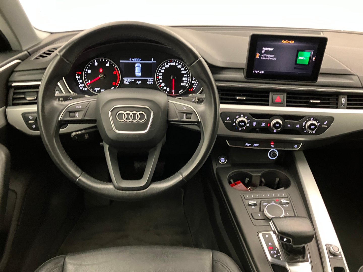 Audi A4 Avant 30 TDI advanced | Bild 11 von 23