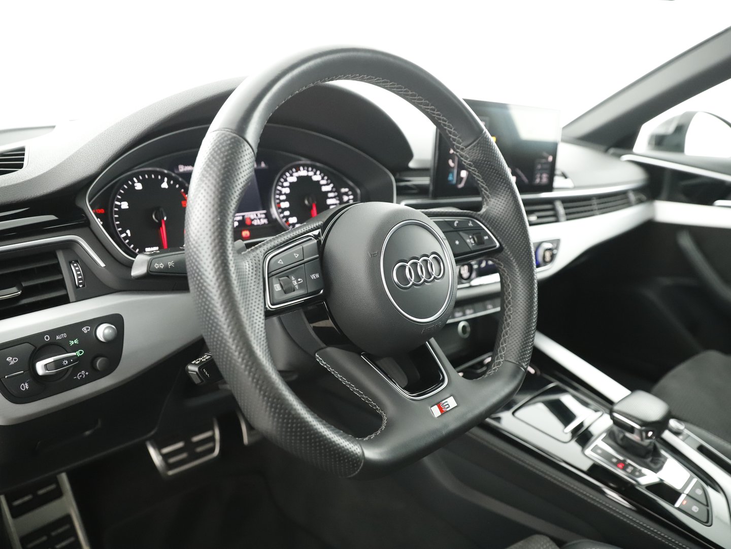 Audi A4 35 TDI S-line S-tronic | Bild 6 von 22