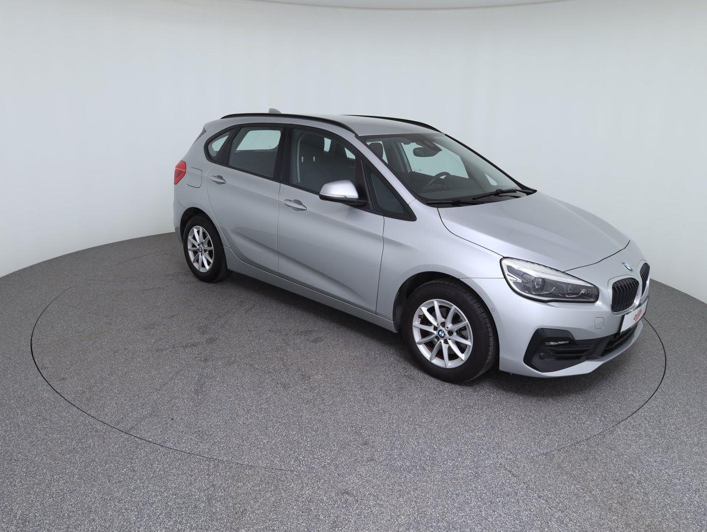 BMW 2 Active Tourer 216 d Advantage | Bild 3 von 14