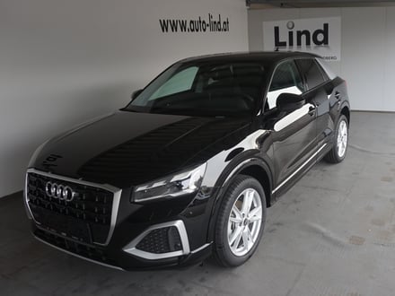 Audi Q2 30 TFSI admired