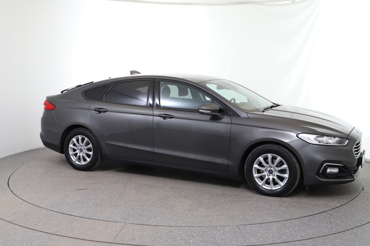 Ford Mondeo Trend 2,0 TDCi | Bild 7 von 28