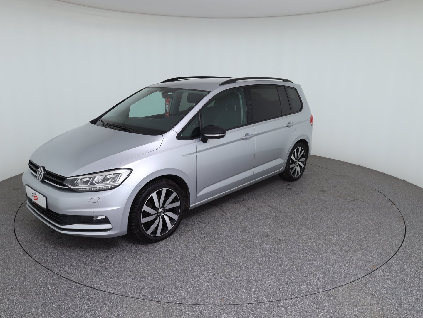 Bild eines VW Touran Highline TDI SCR 5-Sitzer