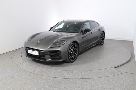 Porsche Panamera 4 E-Hybrid