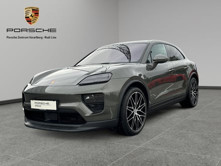 Porsche Macan 4