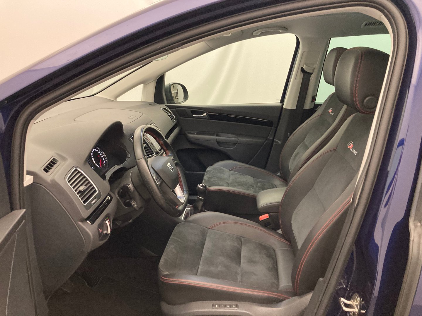 SEAT Alhambra FR TDI | Bild 9 von 33