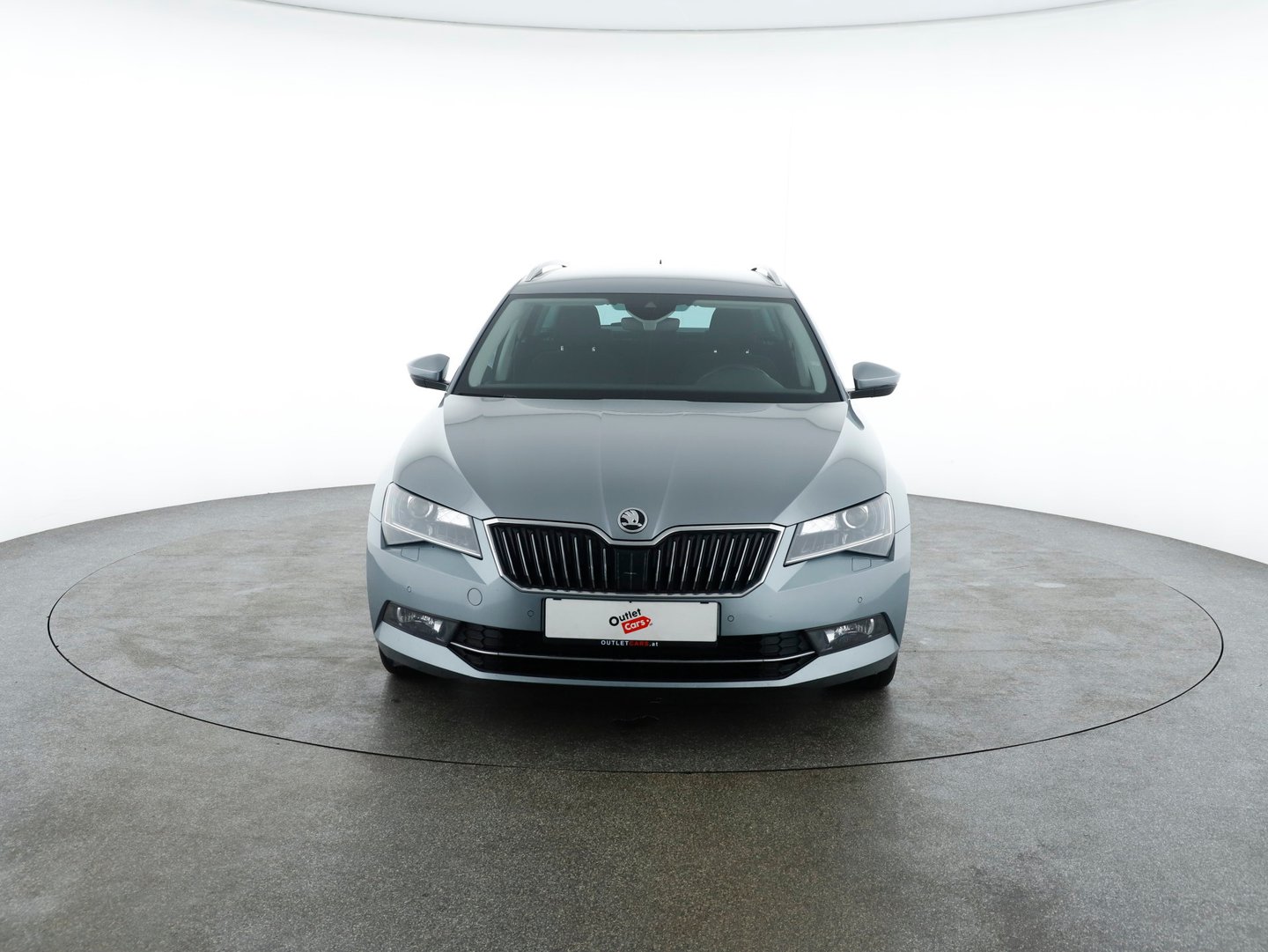 Škoda SUPERB Combi Ambition TDI | Bild 8 von 29