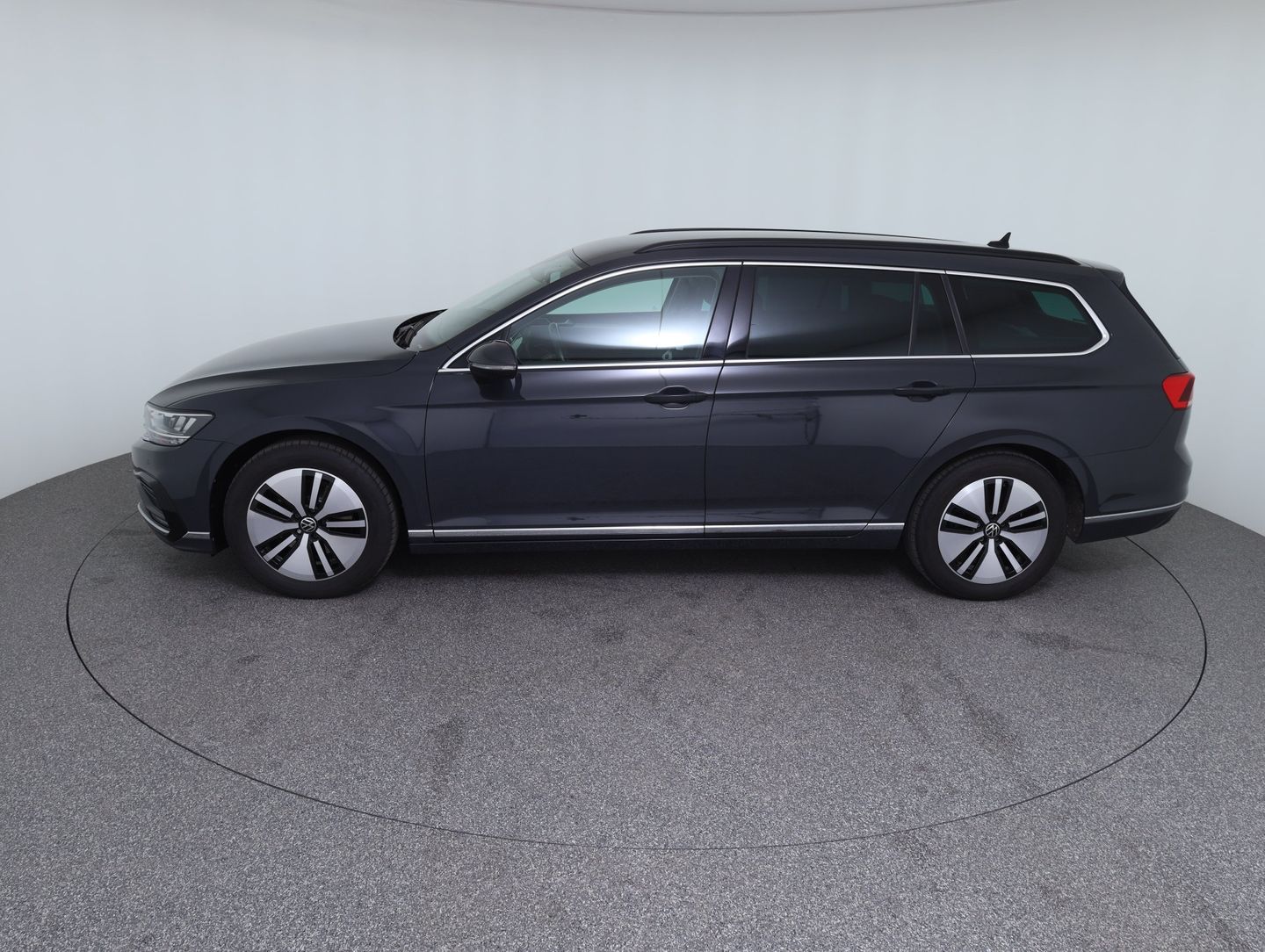 VW Passat Variant GTE | Bild 8 von 14